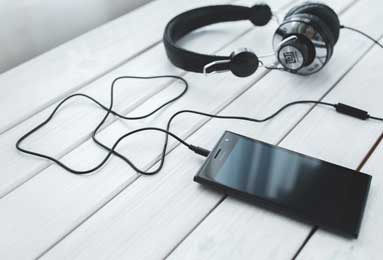 一分钟介绍使用“微信群链接牛牛房卡”房卡链接获取